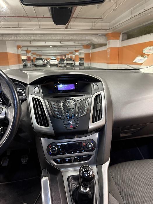 Usado Ford Focus Titanium 115 HP (84 kW) 2011 Sedan