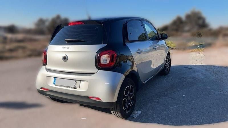 Usado 2019 Smart ForFour Passion Citadino | € 12.500 (Preço justo) - Imagem 1/4