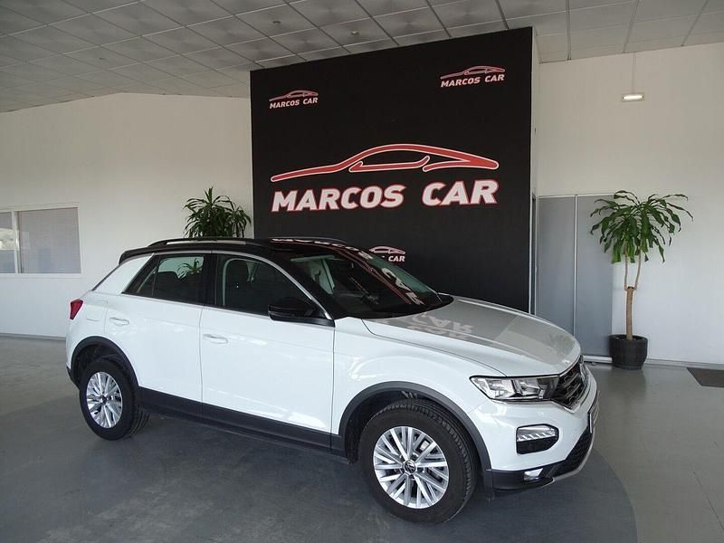 Branco (metalizado) Usado 2021 VW T-Roc Style SUV | € 22.700 (Caro) - Imagem 1/4