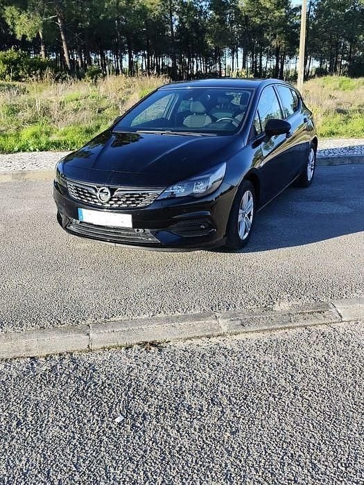 Usado Opel Astra 130 HP (95 kW) 2020 Sedan