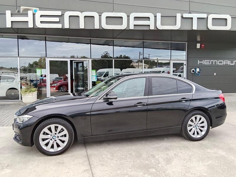 Preto Usado 2017 BMW 316 Sport Line Sedan | € 18.990 - Imagem 1/4