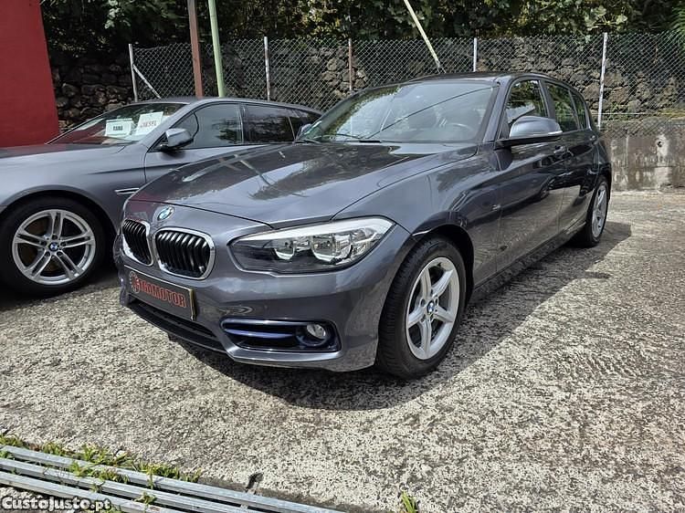 Cinza Usado 2017 BMW 116 Sport Line Citadino | € 17.500 (Preço justo) - Imagem 1/1