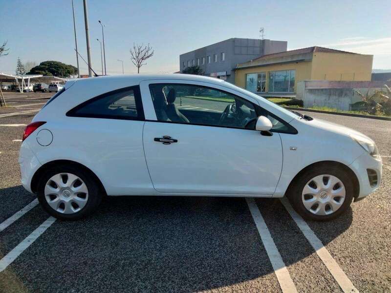 Branco Usado 2014 Opel Corsa | € 6.950 (Preço justo) - Imagem 1/4