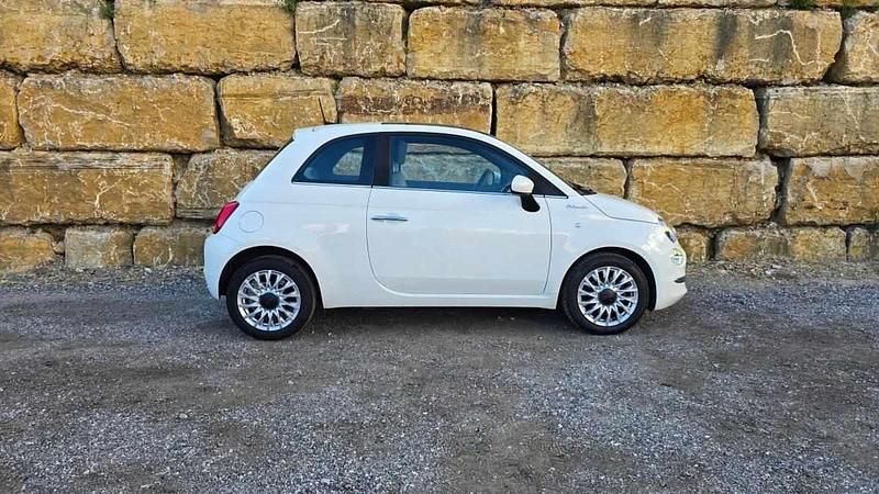 Usado Fiat 500 Dolcevita 70 HP (51 kW) 2022 Branco Citadino