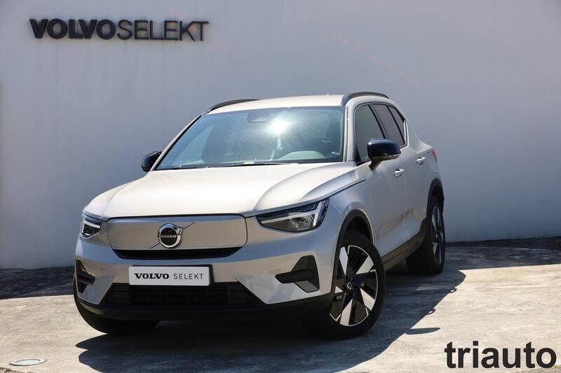 Prata dawn Usado 2024 Volvo XC40 Plus SUV | € 45.200 (Caro) - Imagem 1/4