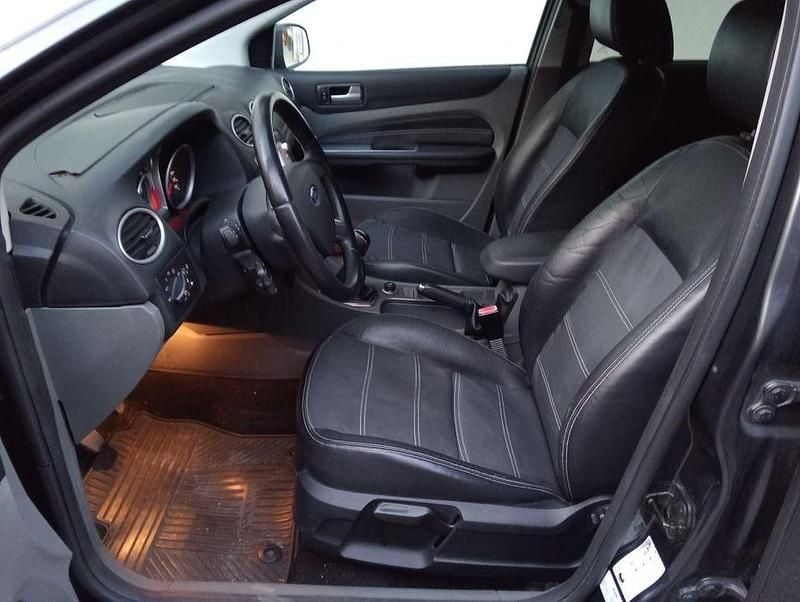 Usado Ford Focus Titanium X 109 HP (80 kW) 2008 Carrinha