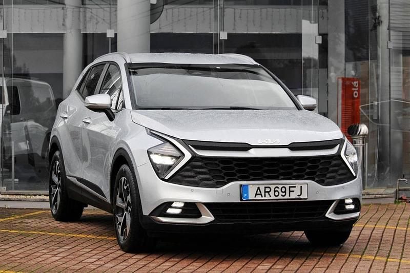 Usado Kia Sportage 150 HP (110 kW) 2022 Cinza SUV