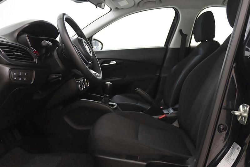 Usado Fiat Tipo Wagon 95 HP (69 kW) 2023 Preto Carrinha