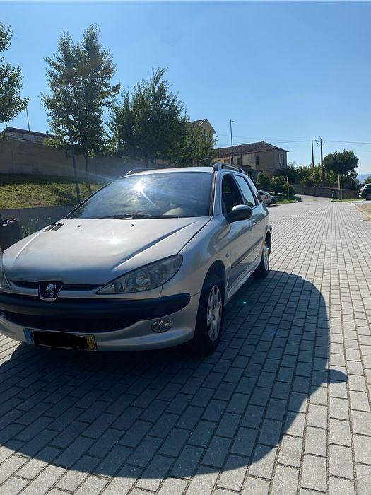 Usado 2004 Peugeot 206 Carrinha | € 1.550 (Preço justo) - Imagem 1/4