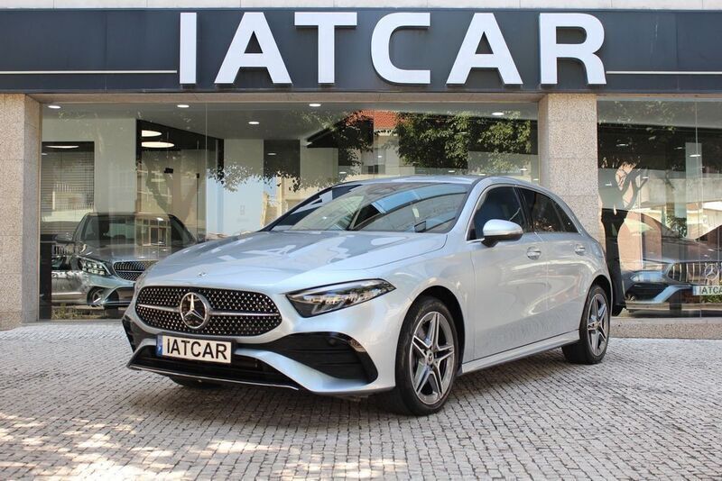 Cinza Usado 2024 Mercedes A250 Sedan | € 36.900 (Preço justo) - Imagem 1/4