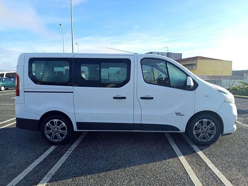 Branco Usado 2018 Fiat Talento Monovolume | € 22.500 (Preço justo) - Imagem 1/4