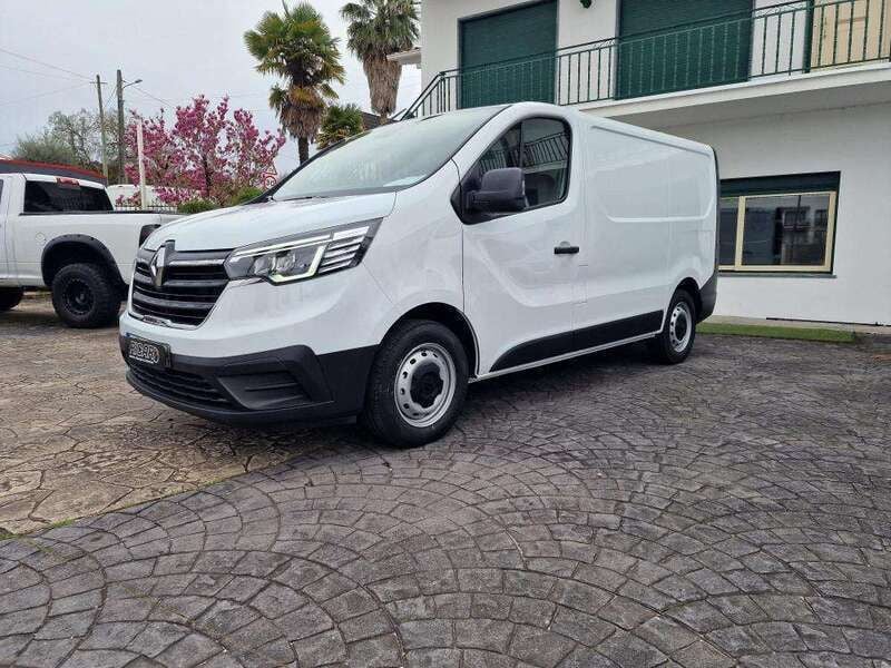 Branco Usado 2023 Renault Trafic Van | € 27.450 (Preço justo) - Imagem 1/4