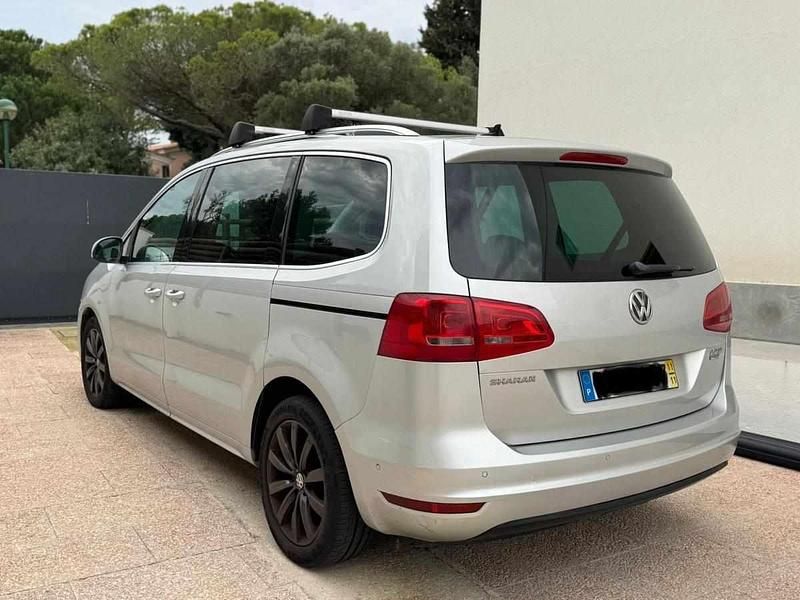 Usado VW Sharan 170 HP (125 kW) 2011 Cinzento Monovolume