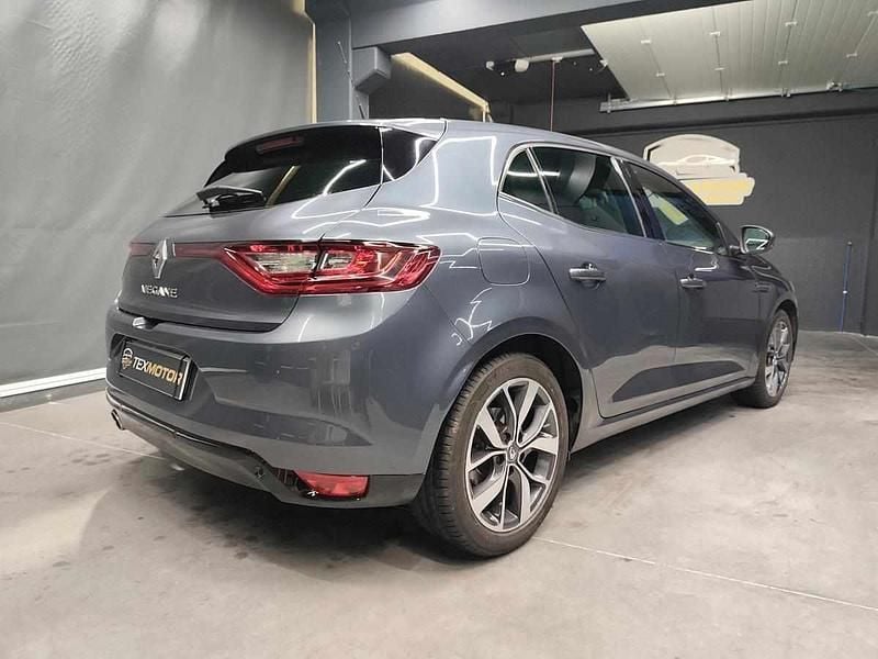 Usado Renault Mégane IV 110 HP (80 kW) 2016 Cinzento Citadino