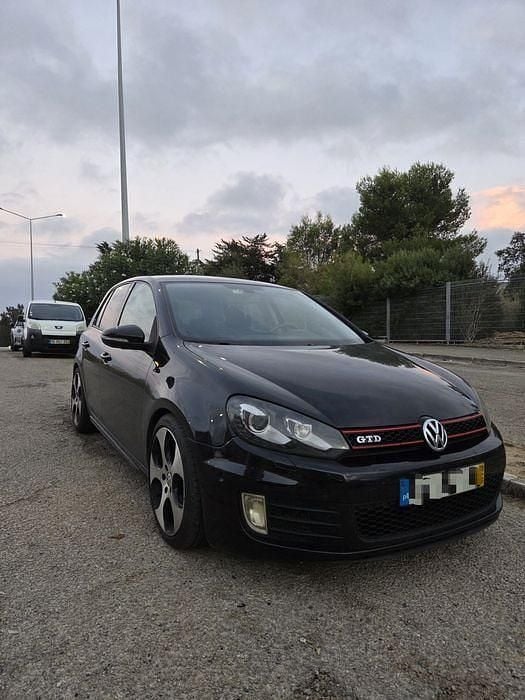Usado 2009 VW Golf VI GTI Sedan | € 10.500 (Bom preço) - Imagem 1/4