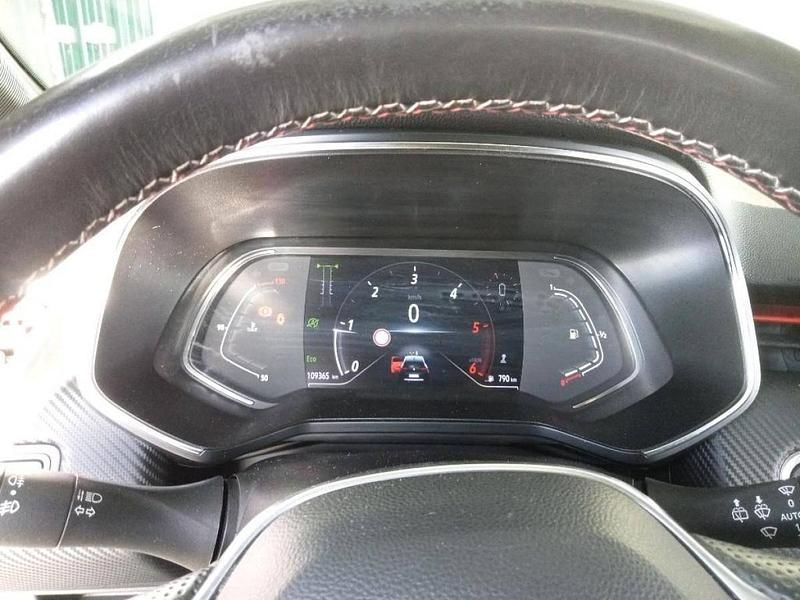 Usado Renault Clio V RS Line 115 HP (84 kW) 2020 Preto