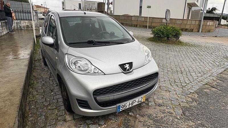 Usado 2009 Peugeot 107 Citadino | € 3.500 (Preço justo) - Imagem 1/4