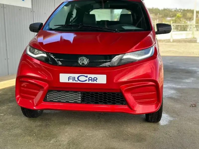 Novo Aixam City 2025 Vermelho Citadino