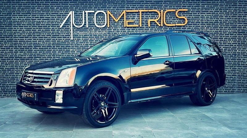 Cinza prata Usado 2008 Cadillac SRX SUV | € 19.250 - Imagem 1/4