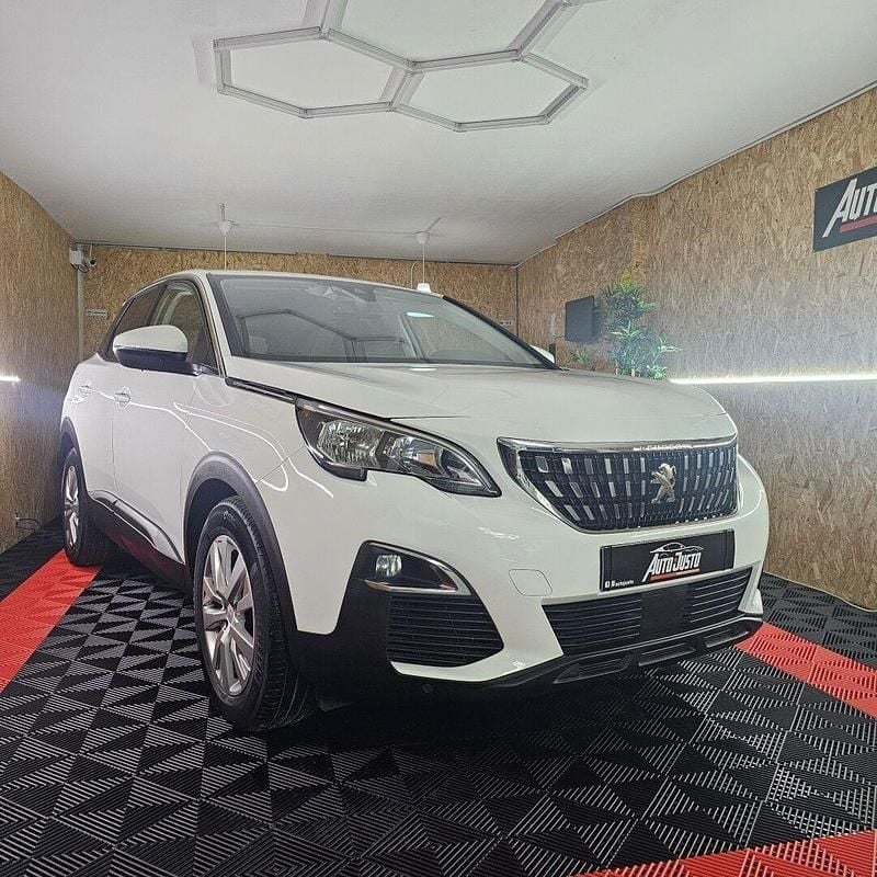 Branco Usado 2020 Peugeot 3008 Business-Line SUV | € 19.250 (Preço justo) - Imagem 1/4