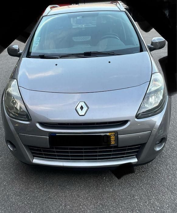 Usado 2009 Renault Clio III Carrinha | € 4.790 (Caro) - Imagem 1/1