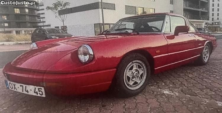 Usado Alfa Romeo Spider 109 HP (80 kW) 1991 Vermelho Cabrios