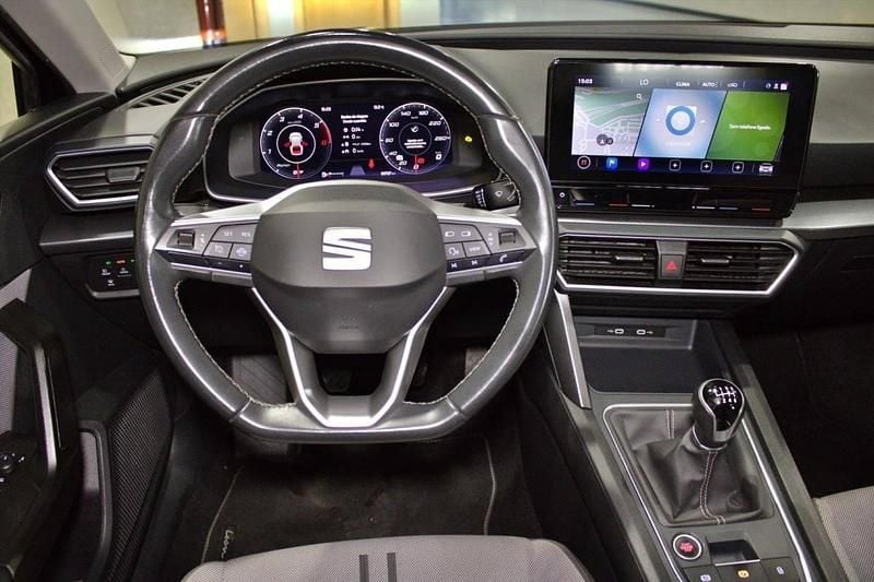 Usado Seat Leon ST 115 HP (84 kW) 2022 Preto Carrinha