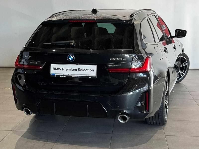 Usado BMW 330 292 HP (214 kW) 2023 Preto