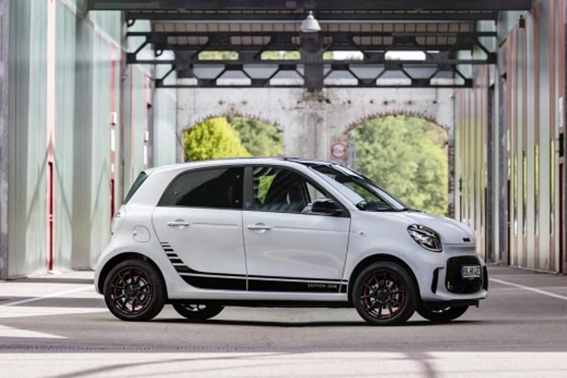 Usado Smart ForFour Electric Drive Passion 60 kW (82 HP) 2021 Branco Citadino