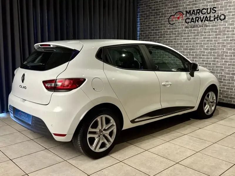 Usado Renault Clio IV Dynamique 90 HP (66 kW) 2018 Branco