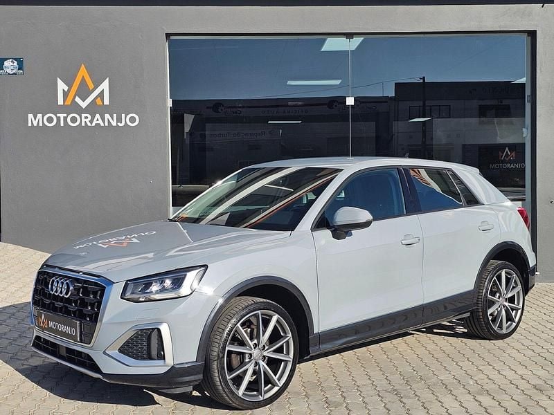 Cinza Usado 2021 Audi Q2 Sport SUV | € 26.000 (Bom preço) - Imagem 1/4