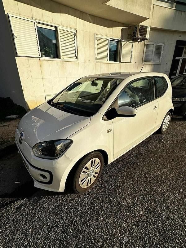 Branco Usado 2012 VW up! Citadino | € 5.100 (Bom preço) - Imagem 1/4