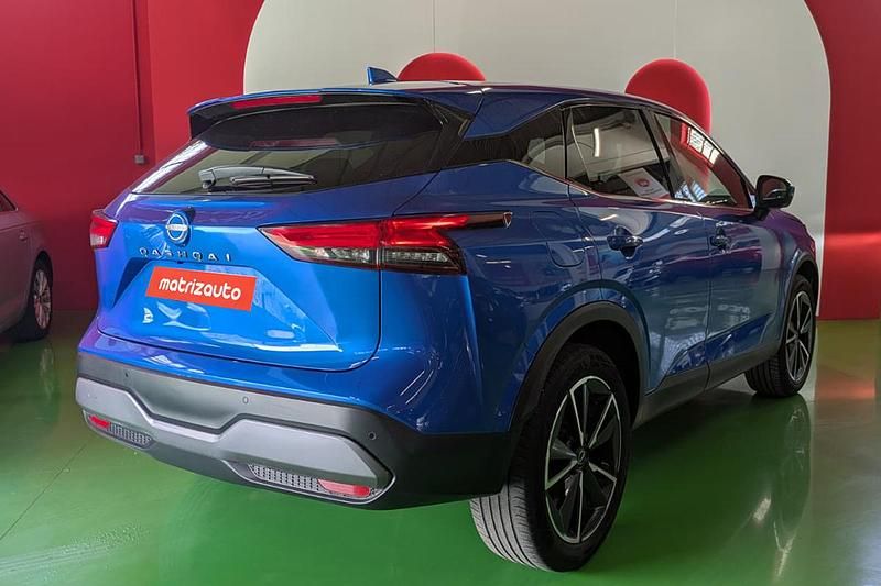 Usado Nissan Qashqai Tekna 190 HP (139 kW) 2023 Cinzento SUV