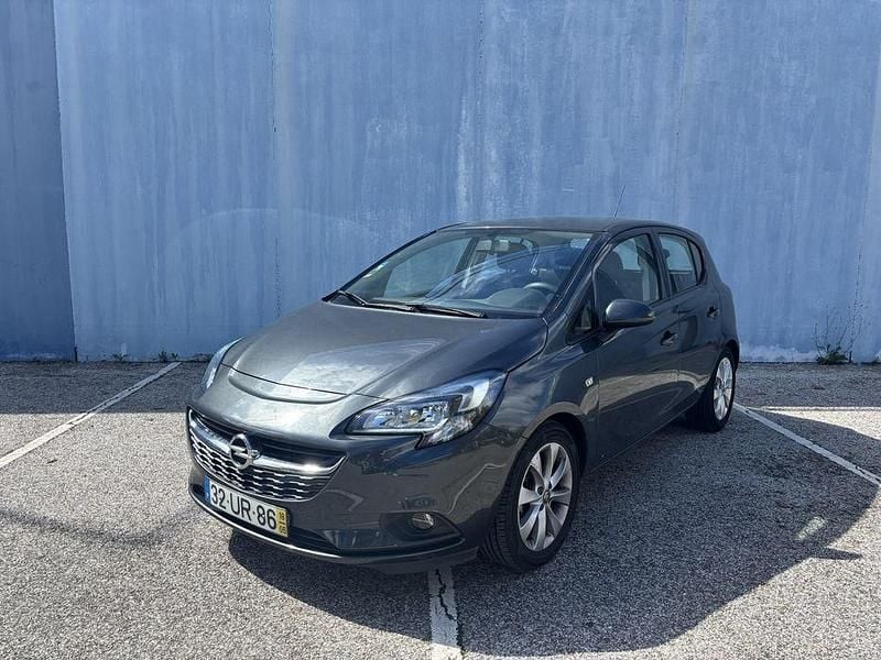 Usado Opel Corsa Dynamic 70 HP (51 kW) 2018 Sedan