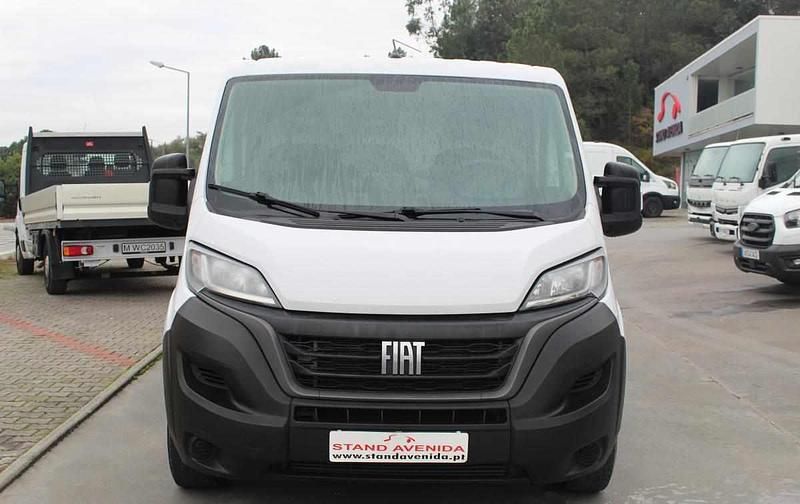 Usado Fiat Ducato 120 HP (88 kW) 2022 Branco Van