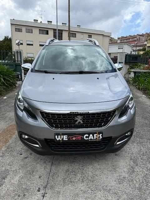 Cinzento Usado 2018 Peugeot 2008 SUV | € 9.490 (Bom preço) - Imagem 1/4