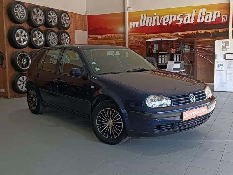 Azul Usado 2001 VW Golf IV Citadino | € 2.900 (Preço justo) - Imagem 1/4