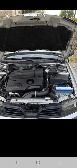 Usado 2002 Mitsubishi Carisma Sedan | € 1.200 - Imagem 1/4
