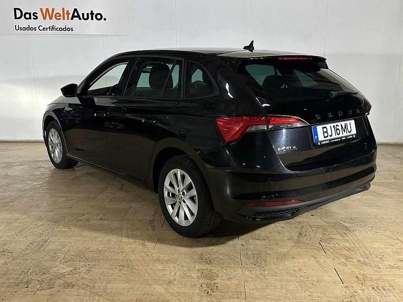Usado Skoda Scala 116 HP (85 kW) 2024 Preto Citadino