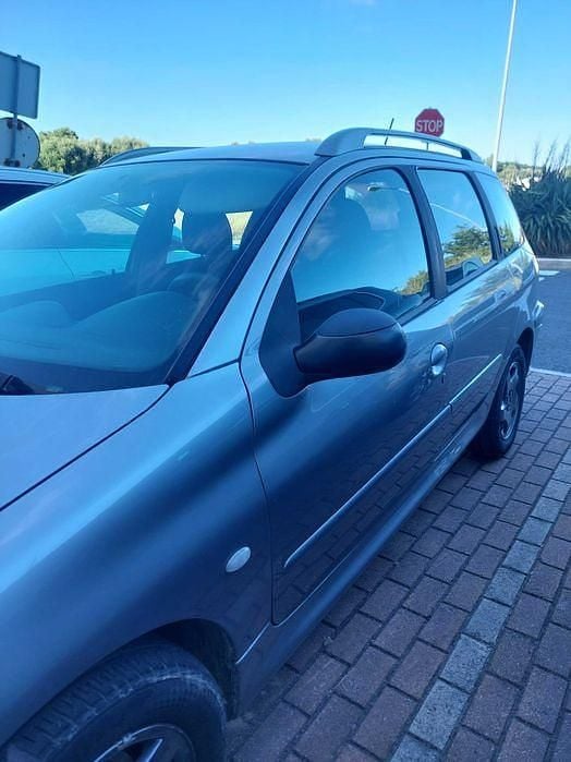 Usado 2004 Peugeot 206 Carrinha | € 2.300 (Preço justo) - Imagem 1/4