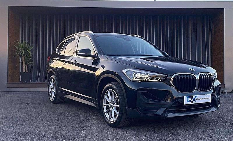 Preto Usado 2019 BMW X1 SUV | € 27.990 (Caro) - Imagem 1/4
