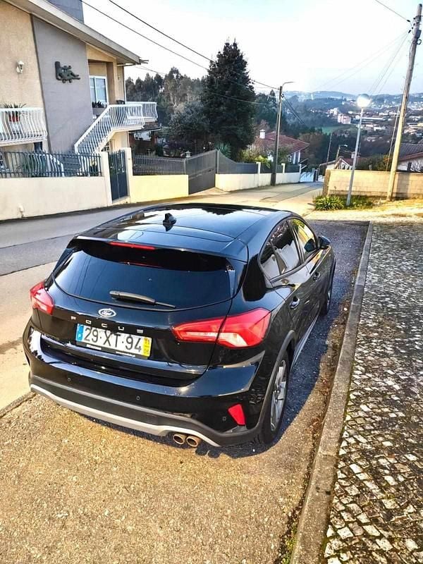 Usado Ford Focus 125 HP (91 kW) 2019 Preto Citadino