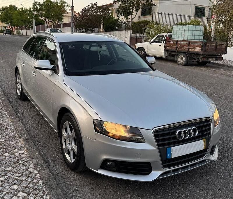 Usado 2010 Audi A4 Carrinha | € 8.500 (Bom preço) - Imagem 1/4