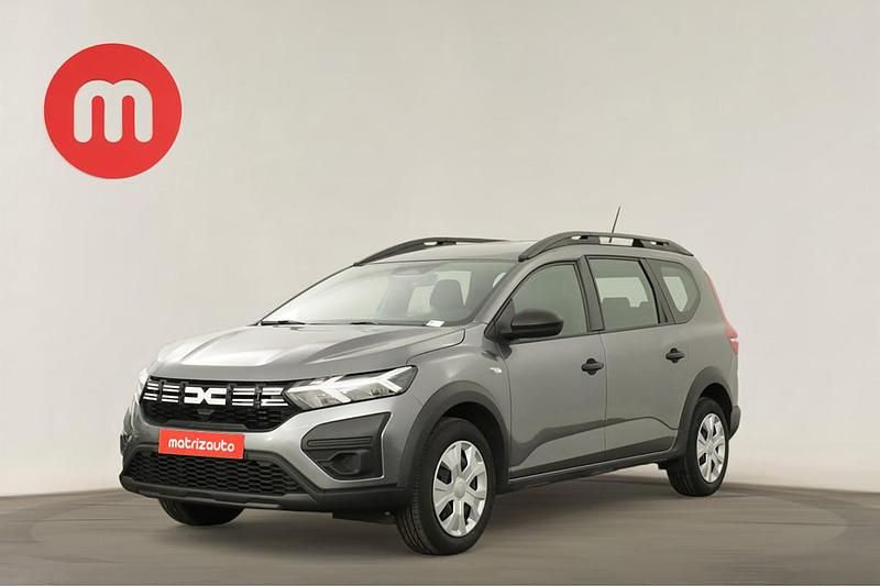 Usado Dacia Jogger Essentiel 101 HP (74 kW) 2024 Cinzento Monovolume