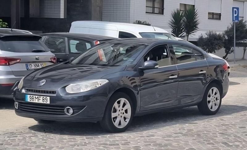 Usado 2011 Renault Mégane III Sedan | € 6.750 (Preço justo) - Imagem 1/4