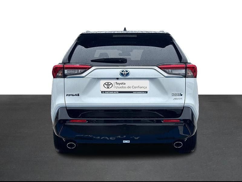 Usado Toyota RAV4 Hybrid 306 HP (225 kW) 2024 Branco (pintura metalizada especial) SUV