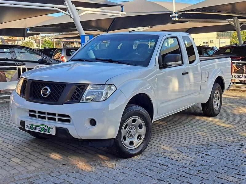 Branco Usado 2014 Nissan Navara Pickup | € 19.990 - Imagem 1/4