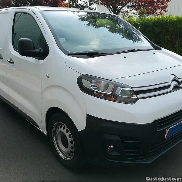 Branco Usado 2018 Citroën Jumpy Monovolume | € 14.900 (Super Preço) - Imagem 1/1