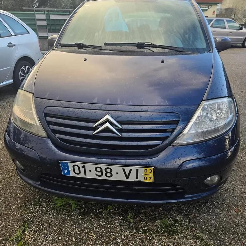 Usado Citroën C3 92 HP (67 kW) 2003 Azul escuro