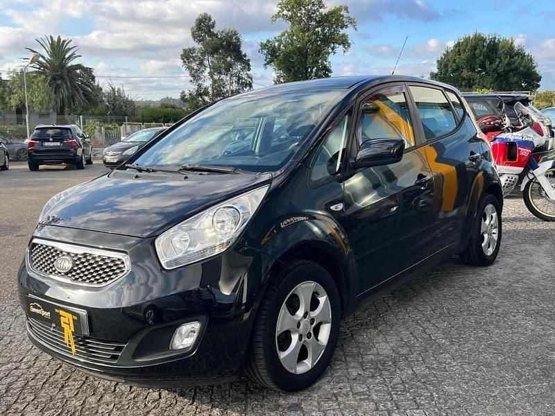 Usado Kia Venga EX 77 HP (56 kW) 2013 Preto Citadino